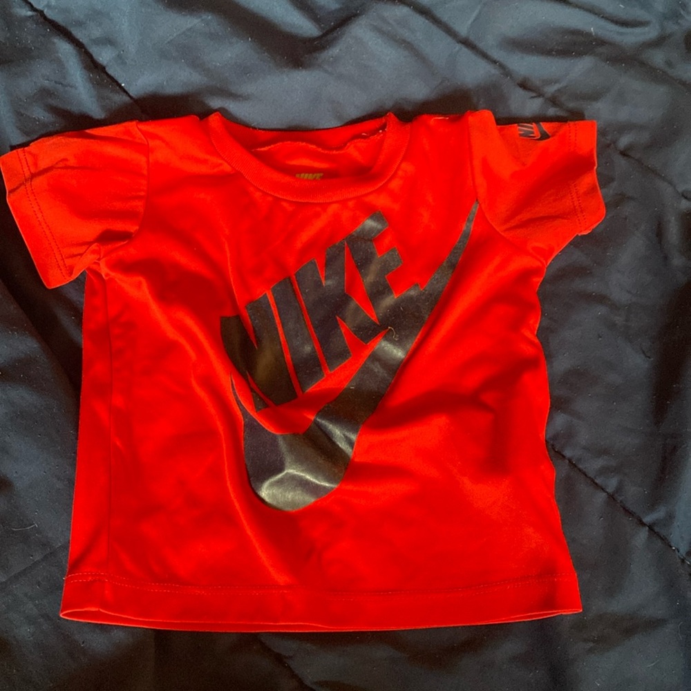 Nike t-shirt toddler boy